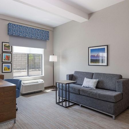 Newly Renovated-Hampton Inn & Suites Casper Exteriör bild