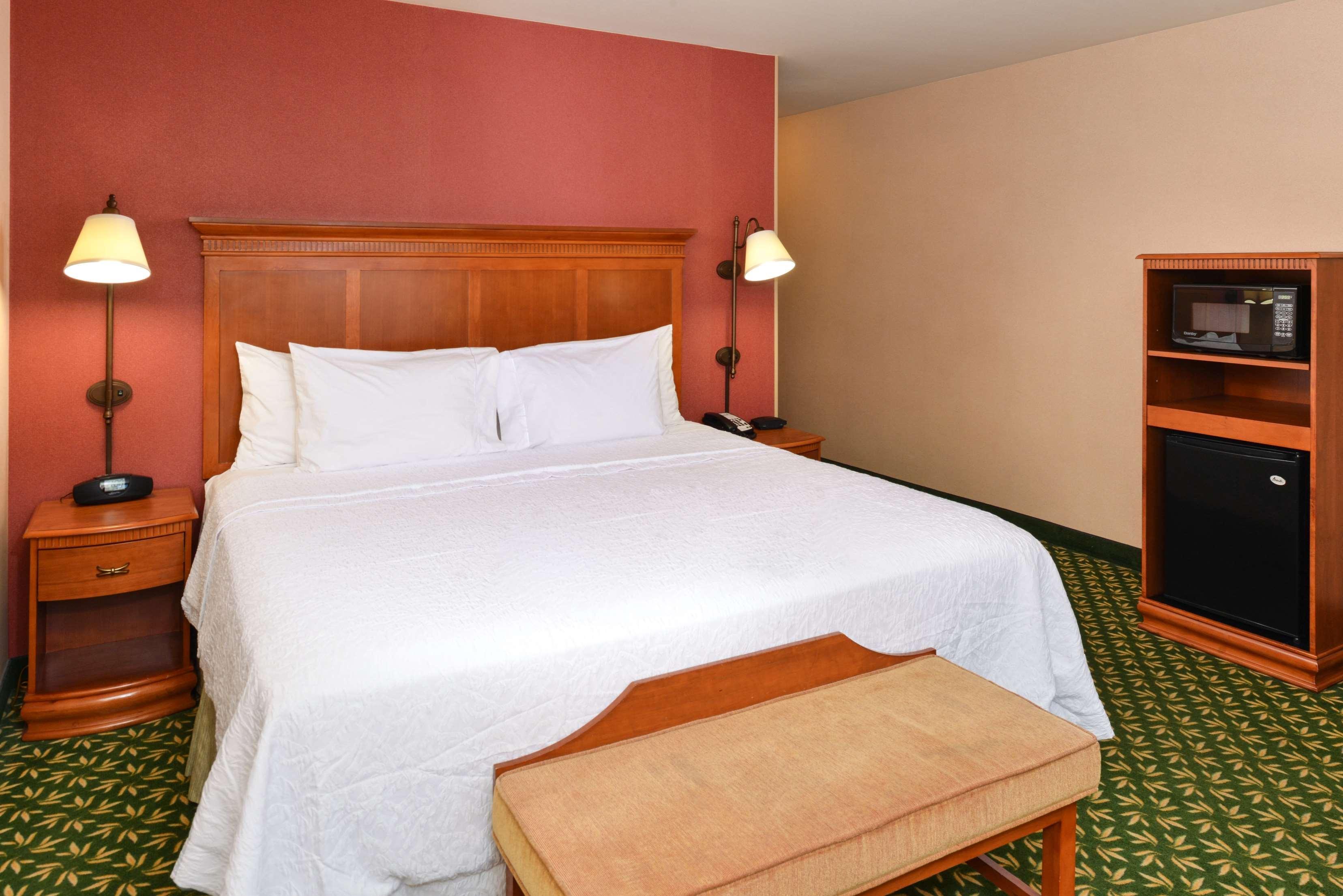 Newly Renovated-Hampton Inn & Suites Casper Exteriör bild