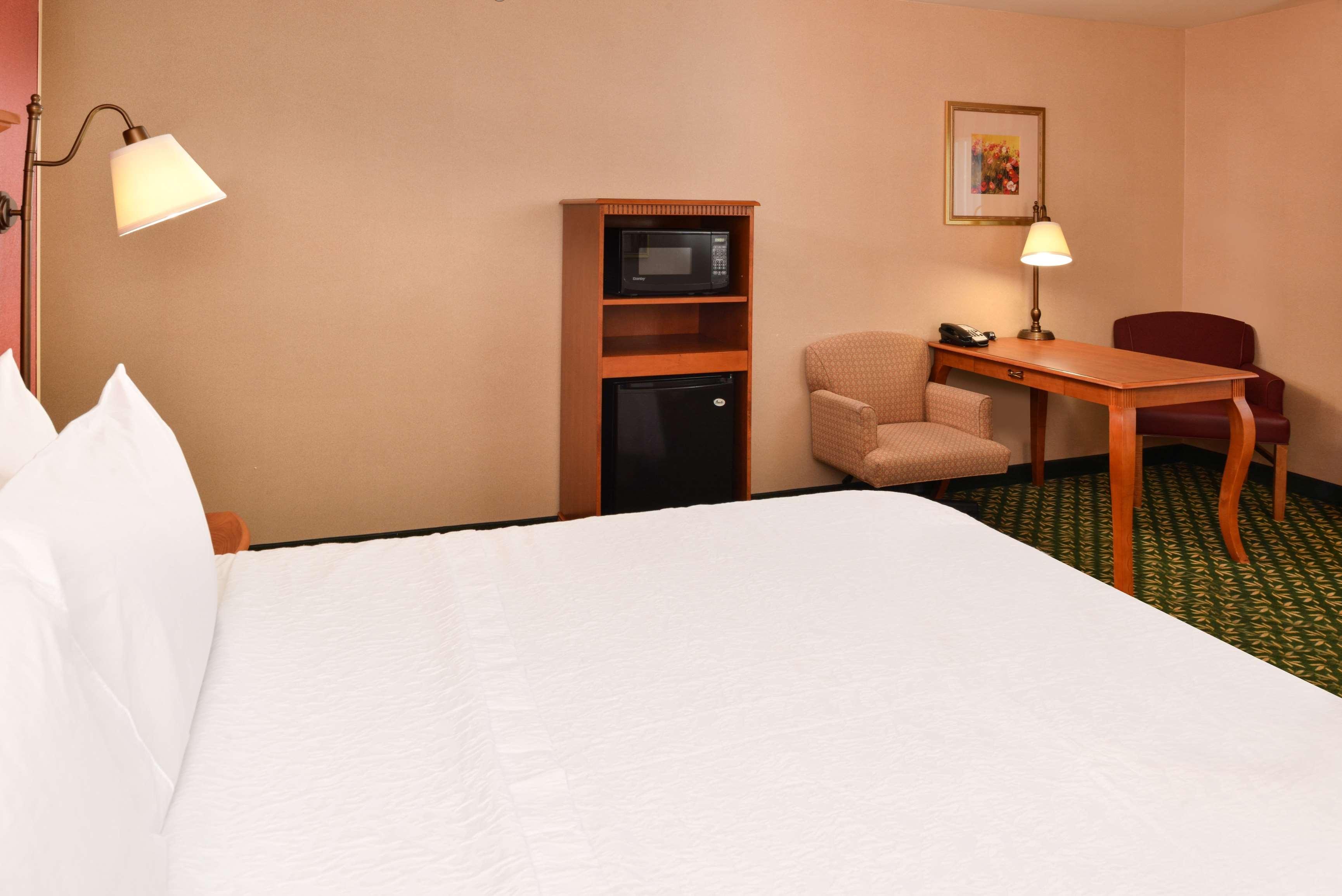 Newly Renovated-Hampton Inn & Suites Casper Exteriör bild