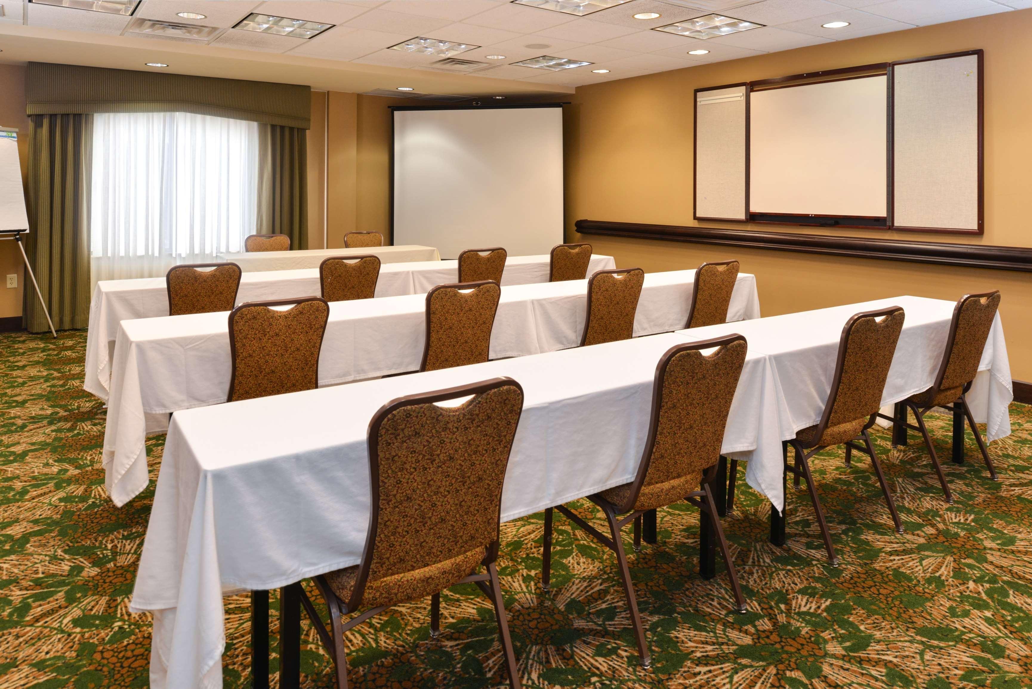 Newly Renovated-Hampton Inn & Suites Casper Exteriör bild