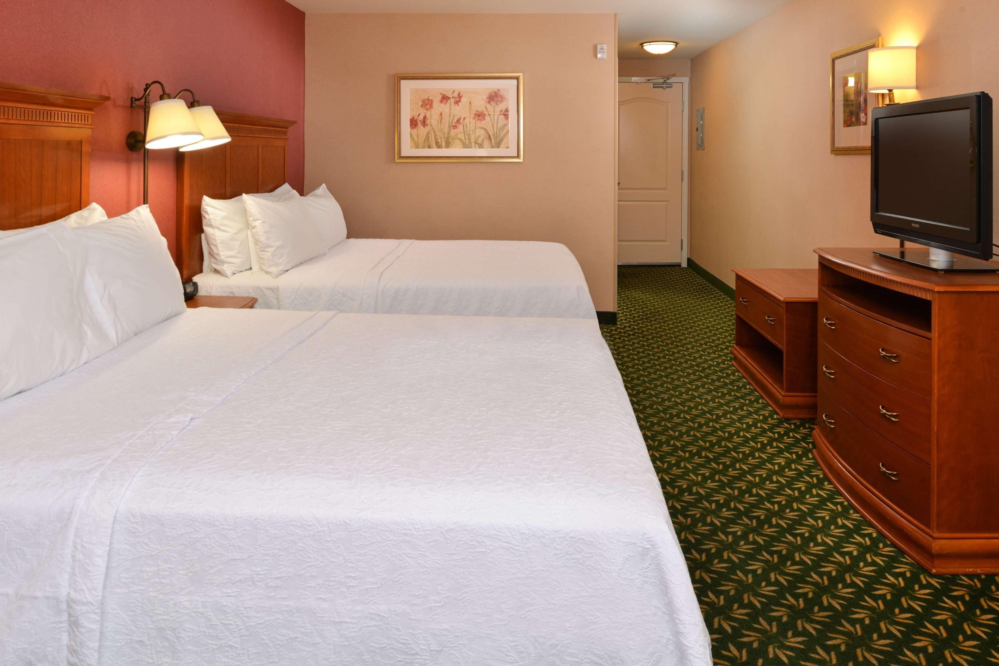 Newly Renovated-Hampton Inn & Suites Casper Exteriör bild